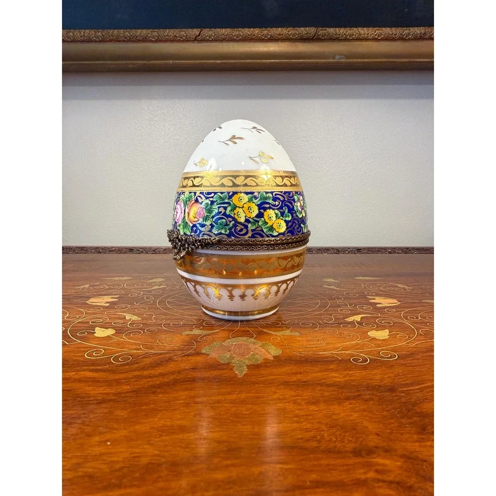Vintage Limoges Hand Painted Egg Trinket Box